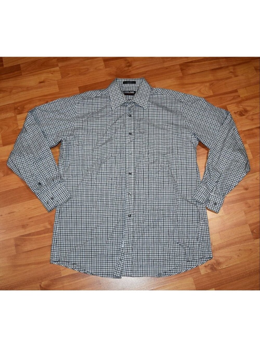 Kirkland Non-Iron Men's sz 16.5 35 Long Sleeve Button-Front Shirt